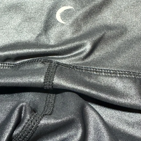 Women’s size 6/8 | Zyia Active | Black Leggings - Picture 3 of 3